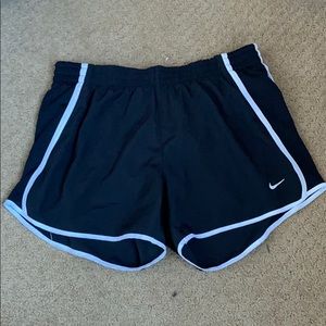 Black nike shorts